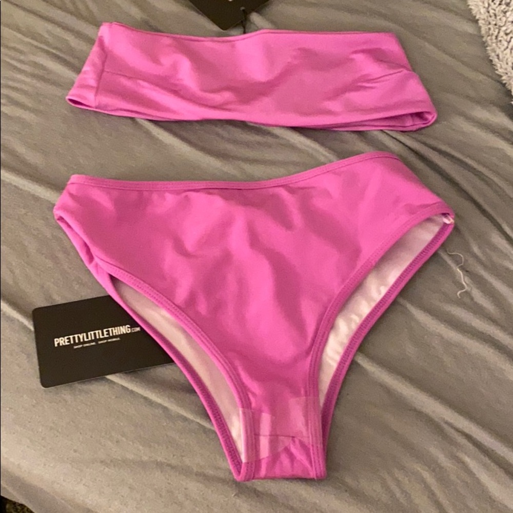 Pretty little thing bikini set.